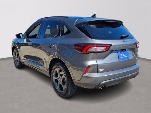 Certified 2024 Ford Escape ST-Line w/ Tech Pack #1 AWD/4WD image 4