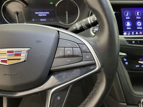Used 2024 Cadillac XT5 Premium Luxury AWD/4WD image 11
