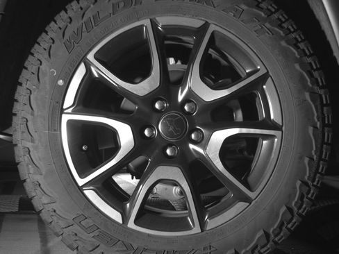 Used 2025 Jeep Compass Trailhawk AWD/4WD image 15