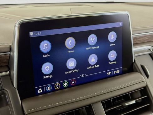 Used 2021 Chevrolet Tahoe Z71 w/ Z71 Signature Package AWD/4WD image 16