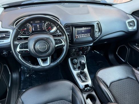 Used 2019 Jeep Compass Latitude w/ Popular Equipment Group image 23