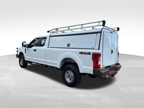 Used 2017 Ford F350 XL AWD/4WD image 5