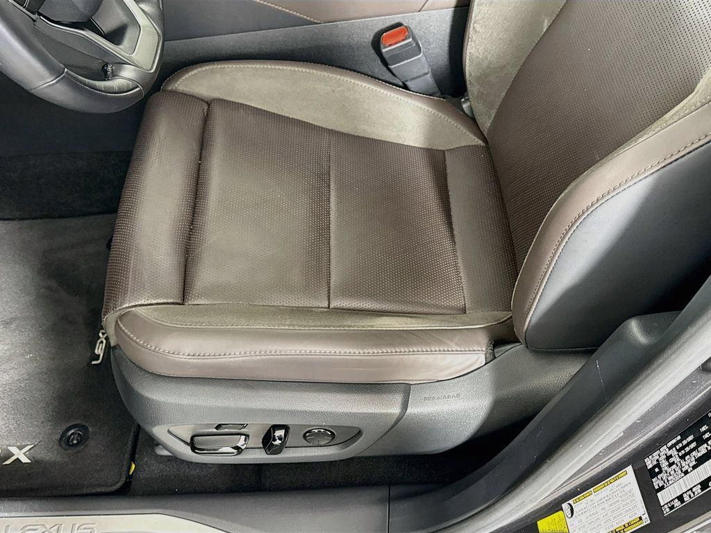 Certified 2025 Lexus RX 450h AWD w/ Convenience Package image 20