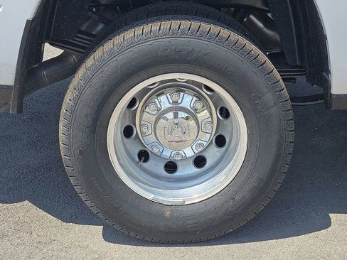 Used 2025 RAM 3500 Big Horn image 7