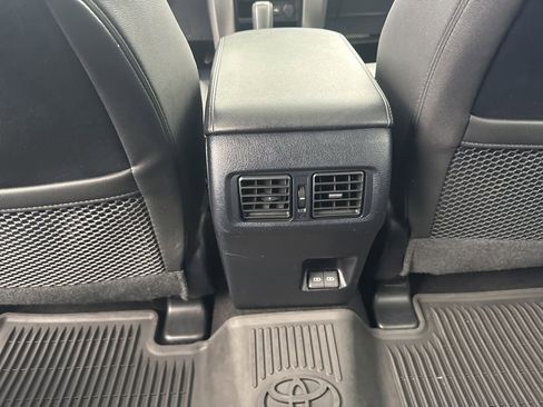 Used 2024 Toyota 4Runner SR5 Premium w/ Moonroof Package AWD/4WD image 32