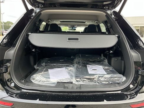 New 2025 Mitsubishi Outlander SE image 26