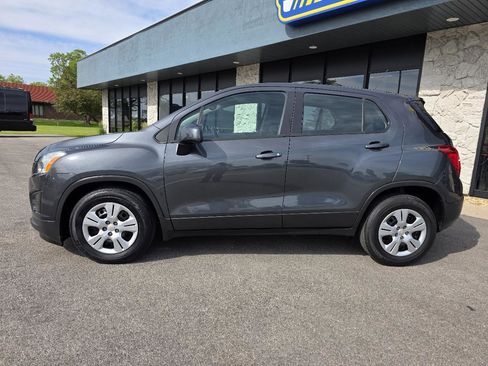 Used 2016 Chevrolet Trax LS FWD image 7