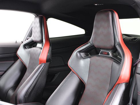 Used 2025 BMW M4 CS AWD/4WD image 34