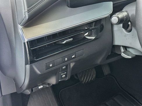 Used 2025 Nissan Murano SL w/ Cargo Package AWD/4WD image 8