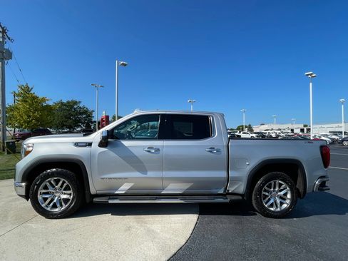 Used 2020 GMC Sierra 1500 SLT w/ SLT Premium Plus Package AWD/4WD image 4