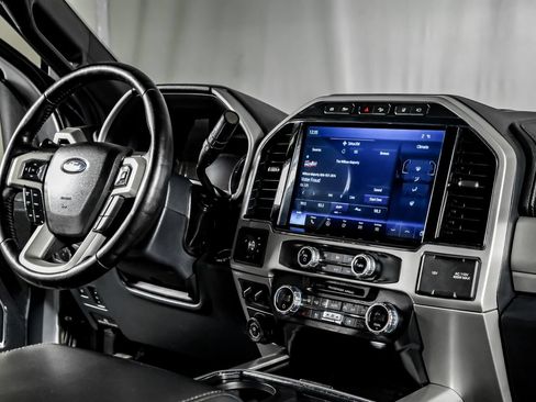 Used 2022 Ford F350 Lariat w/ Lariat Ultimate Package AWD/4WD image 21