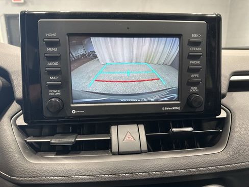Used 2022 Toyota RAV4 XLE w/ Convenience Package AWD/4WD image 11