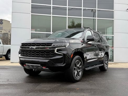 Used 2022 Chevrolet Tahoe Z71 w/ Luxury Package image 1