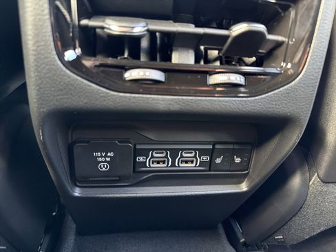 New 2025 Jeep Grand Cherokee Limited AWD/4WD image 23