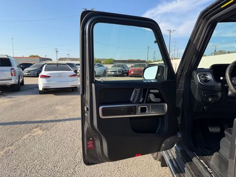 Used 2022 Mercedes-Benz G 63 AMG 4MATIC w/ Seat Comfort Package image 21