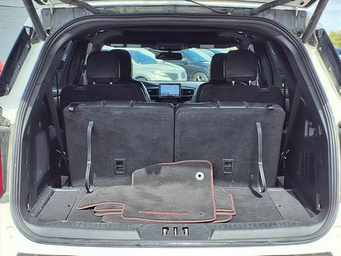 Used 2023 Ford Explorer ST-Line w/ Class IV Trailer Tow Package image 19