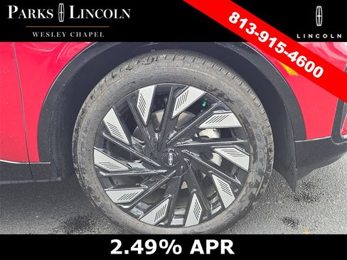 Certified 2025 Lincoln Nautilus Reserve w/ Jet Appearance Package image 37