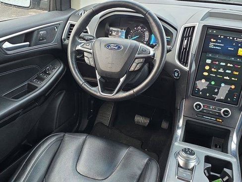 Used 2022 Ford Edge Titanium w/ Equipment Group 301A image 15