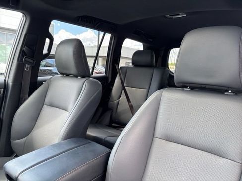 Used 2023 Lexus GX 460 Premium AWD/4WD image 24