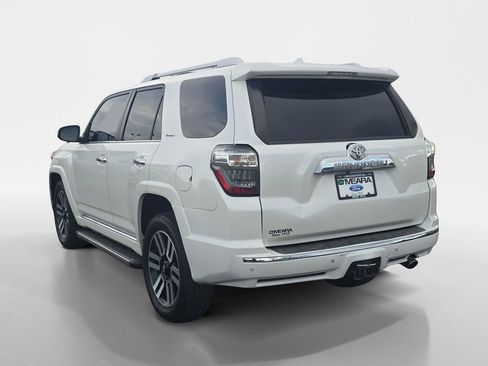 Used 2017 Toyota 4Runner Limited image 3