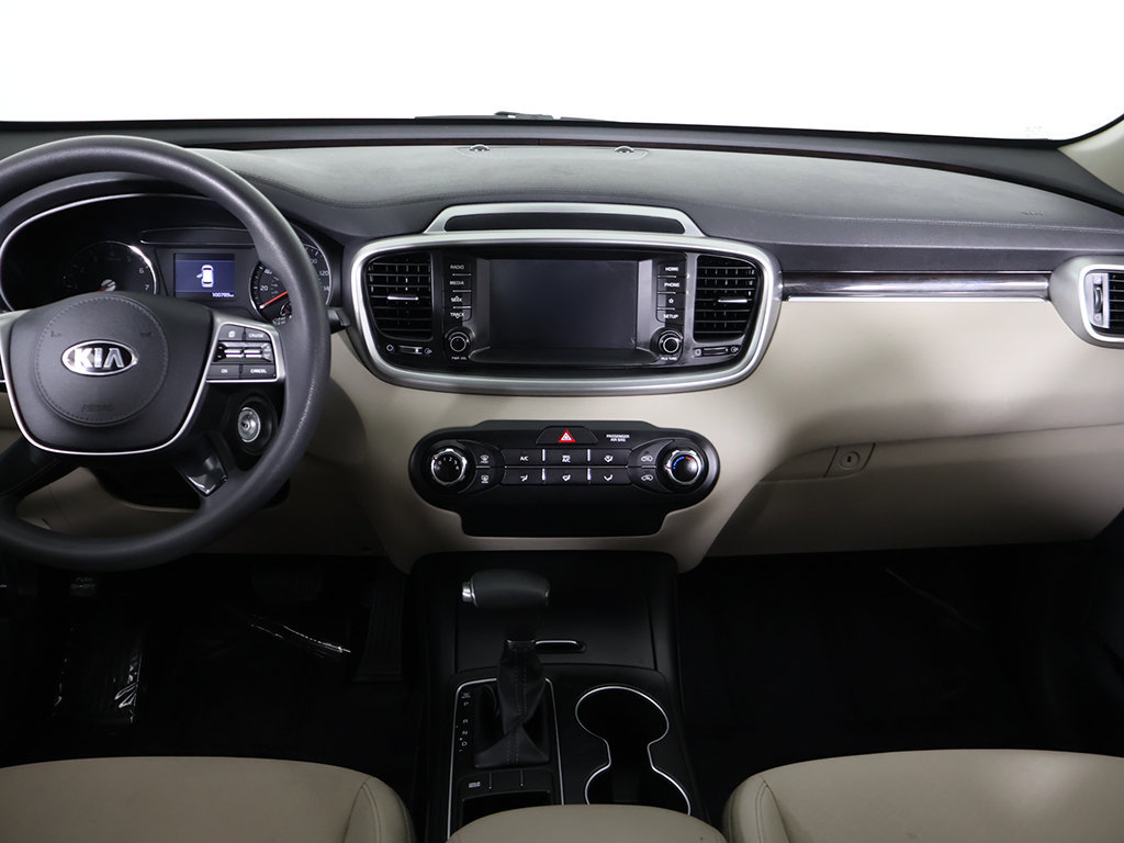 Used 2019 Kia Sorento FWD image 35