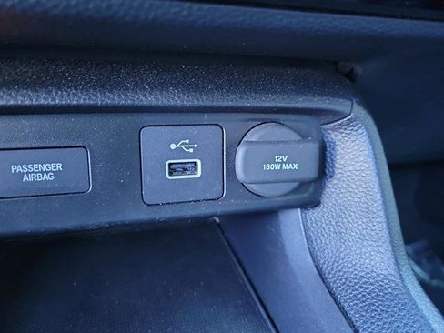 Used 2023 Honda Civic Sport image 14