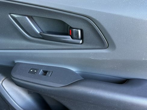 Used 2023 Toyota Prius LE image 20