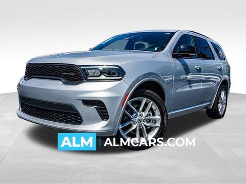 Used 2024 Dodge Durango GT image 1