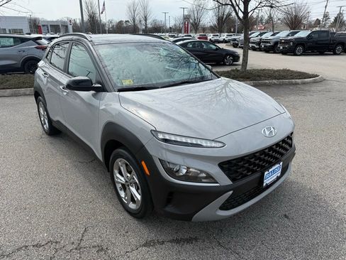 Used 2023 Hyundai Kona SEL w/ Cargo Package image 7