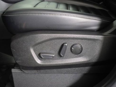 Used 2024 Ford Edge SEL w/ Convenience Package image 30