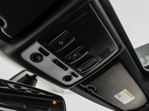 Used 2011 BMW M3 Sedan RWD image 40