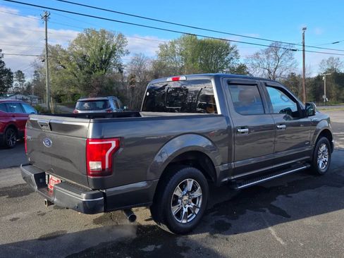 Used 2016 Ford F150 XLT w/ Equipment Group 302A Luxury image 4