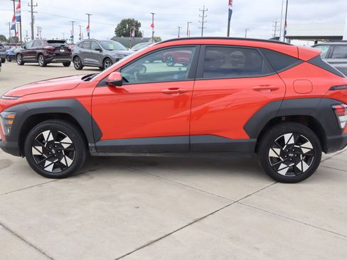 Used 2025 Hyundai Kona SEL AWD/4WD image 8
