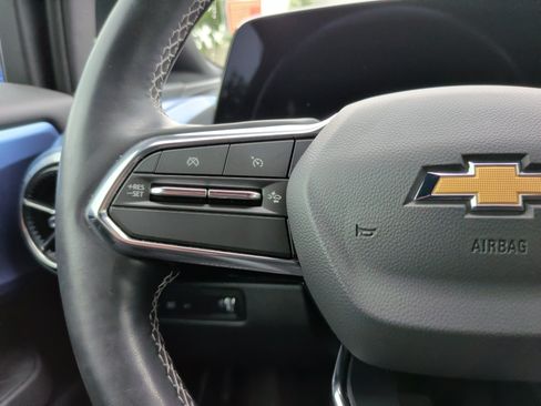 Used 2024 Chevrolet Equinox EV LT FWD image 24