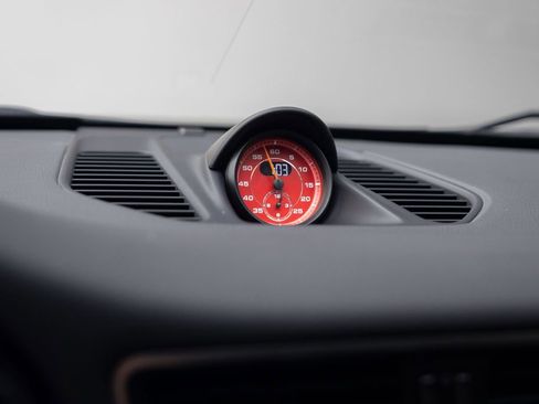 Used 2018 Porsche 911 GT3 image 50