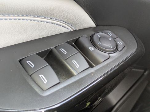 New 2026 Chevrolet Trax LT w/ Driver Confidence Package image 12