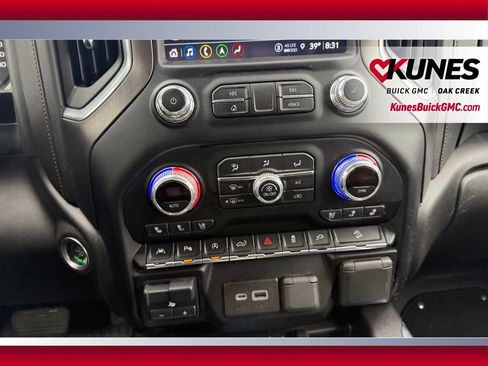Used 2021 GMC Sierra 1500 AT4 w/ AT4 Value Package image 17