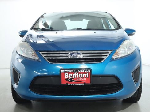 Used 2013 Ford Fiesta SE image 6