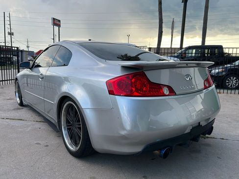 Used 2004 INFINITI G35 Coupe w/ Premium Pkg image 4