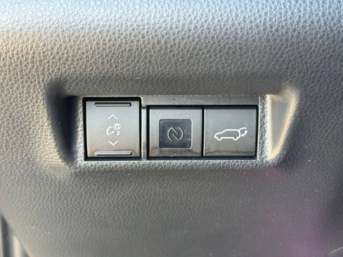 Used 2026 Toyota RAV4 XSE AWD/4WD image 22