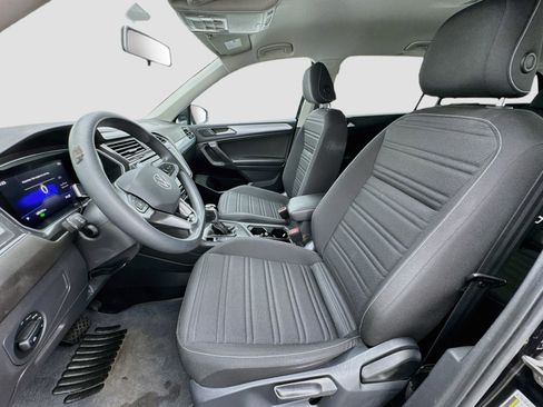 Used 2022 Volkswagen Tiguan S FWD image 13