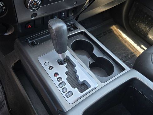 Used 2012 Nissan Titan SV w/ SV Value Truck Pkg AWD/4WD image 16