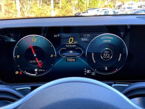 Used 2022 Mercedes-Benz GLB 250 image 25