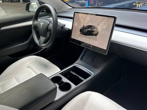 Used 2023 Tesla Model 3 Long Range AWD/4WD image 16