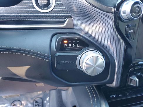 Used 2019 RAM 1500 Limited image 18