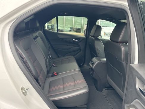 Used 2023 Chevrolet Equinox RS image 22