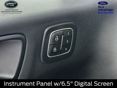 Used 2022 Ford Escape SEL w/ SEL Stealth AWD Package image 35