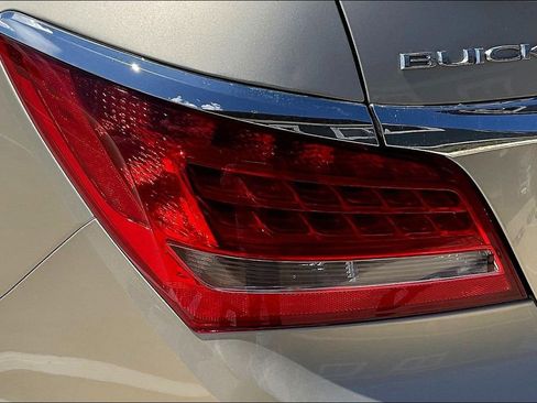 Used 2014 Buick LaCrosse Leather FWD image 21