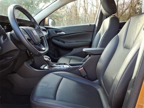 Certified 2024 Buick Encore GX Sport Touring image 12