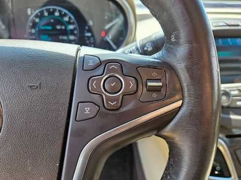 Used 2015 Buick LaCrosse Premium w/ Driver Confidence Package #1 FWD image 27